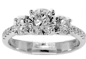 1.70 CT ROUND BRILLIANT ENGAGEMENT RING G/SI1