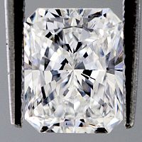 3.01 Radiant Cut Diamond - GIA H/VS1 