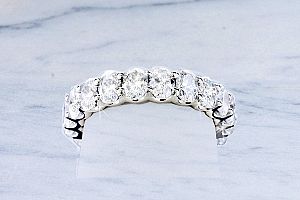 3.47 CT GIA FINE QUALITY OVAL Diamond Eternity Ring  