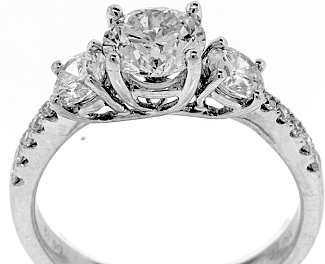 1.70 CT ROUND BRILLIANT ENGAGEMENT RING G/SI1