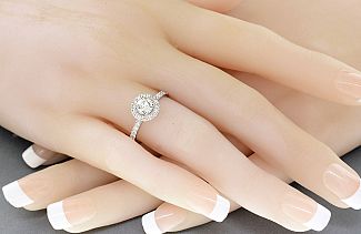1.07 Carat TW IDEAL CUT Round Brilliant Diamond Engagement Ring 