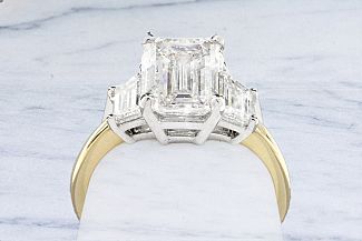 3.02 Carat GEM Emerald Cut Diamond Engagement Ring with TRAPEZOID Diamonds - Platinum 3.02 Carat GEM Emerald Cut Diamond Engagement Ring with TRAPEZOID Diamonds - Platinum