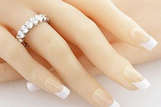 4.50 Carat OVAL Diamond Eternity Ring 4.50 Carat OVAL Diamond Eternity Ring