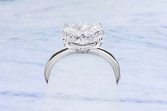 2.00 Carat GIA OVAL Diamond - Platinum Setting