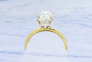 3.51 Carat BEAUTIFUL GIA OVAL Diamond Engagement Ring - Platinum and Yellow Gold 3.51 Carat BEAUTIFUL GIA OVAL Diamond Engagement Ring - Platinum and Yellow Gold