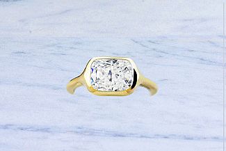 1.71 Carat Elongated CUSHION Cut - 14K Yellow Gold Engagement Ring 1.71 Carat Elongated CUSHION Cut - 14K Yellow Gold Engagement Ring